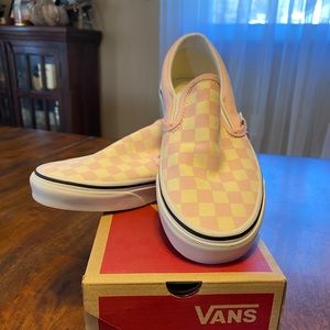 BRAND NEW Women’s Vans